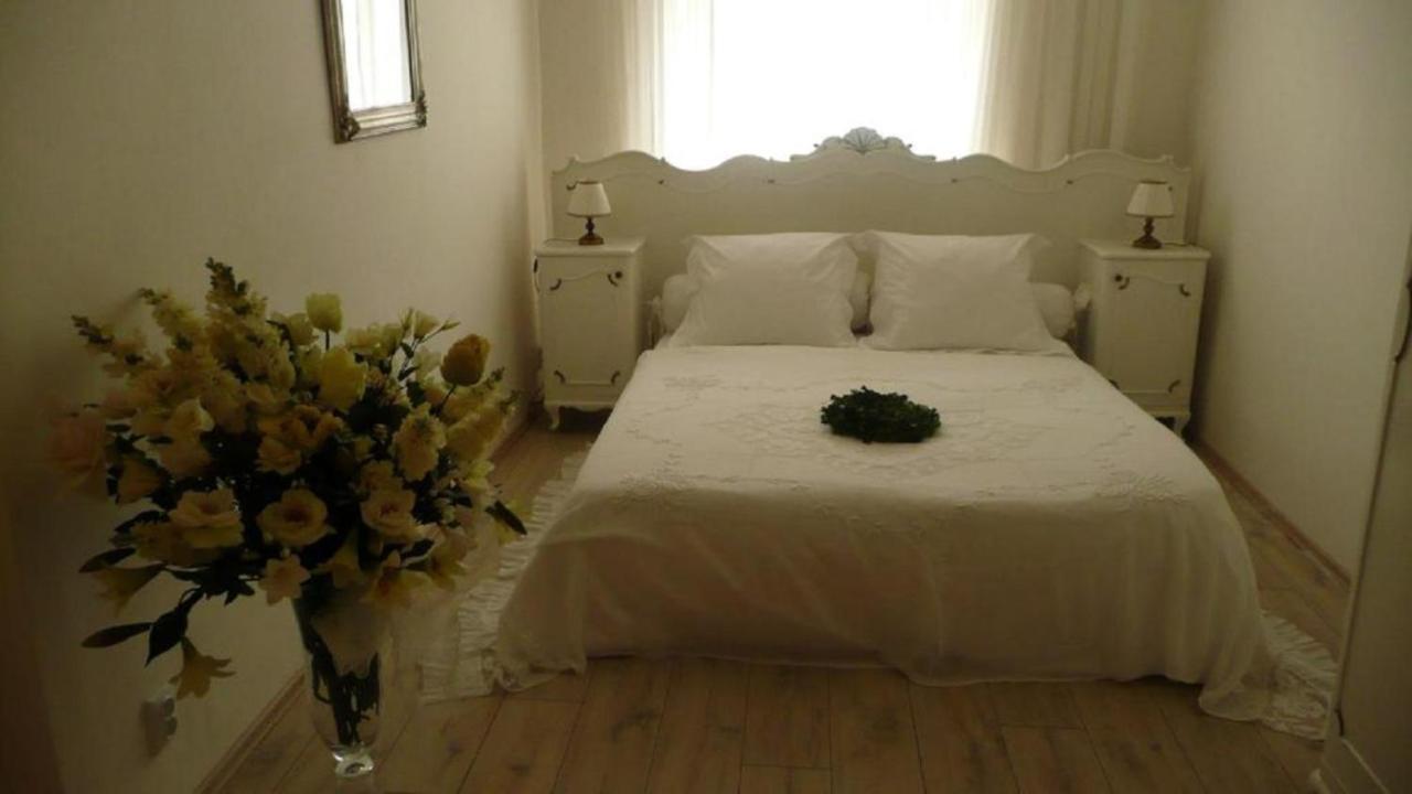 Apartment Dům U Černého beránka Praga Esterno foto